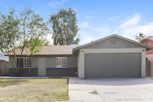 1417 E Irwin Ave in Phoenix, AZ - Building Photo