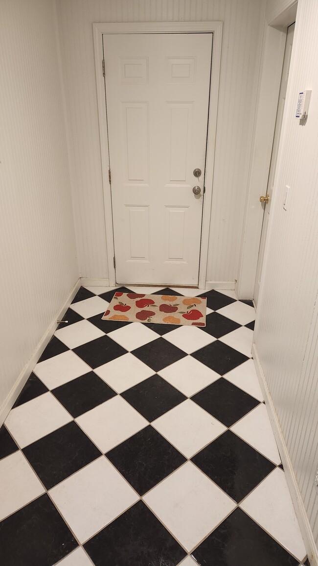 2111 Adams Dr NW, Unit 2111 Adams Drive