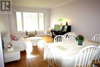 331 Woodsworth Rd in Toronto, ON - Building Photo - Building Photo
