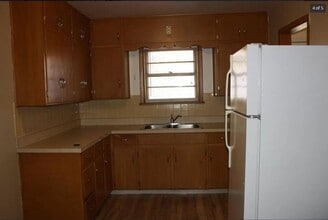 1426-1428 Jarvis Dr in Manhattan, KS - Building Photo - Building Photo