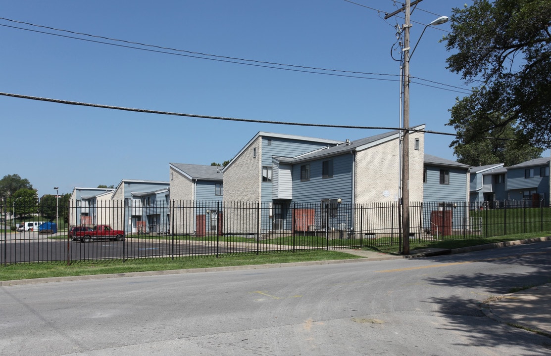 Parker Square Apartments in Kansas City, MO - Foto de edificio