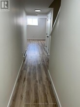 1147 Hobbs Dr in London, ON - Building Photo - Building Photo