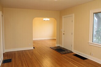 3423 NE 54th Ave in Portland, OR - Building Photo - Building Photo