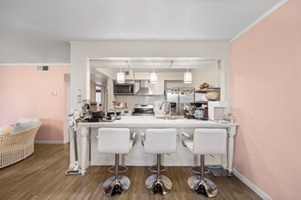 8931 Gaylord Dr in Houston, TX - Building Photo - Building Photo