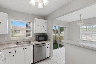 9992 86th St in Seminole, FL - Building Photo - Building Photo