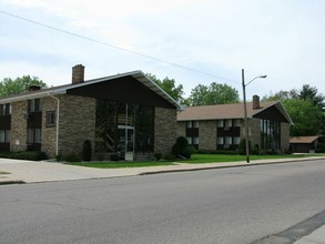 Fourth Avenue Apartments in Stevens Point, WI - Building Photo - Building Photo