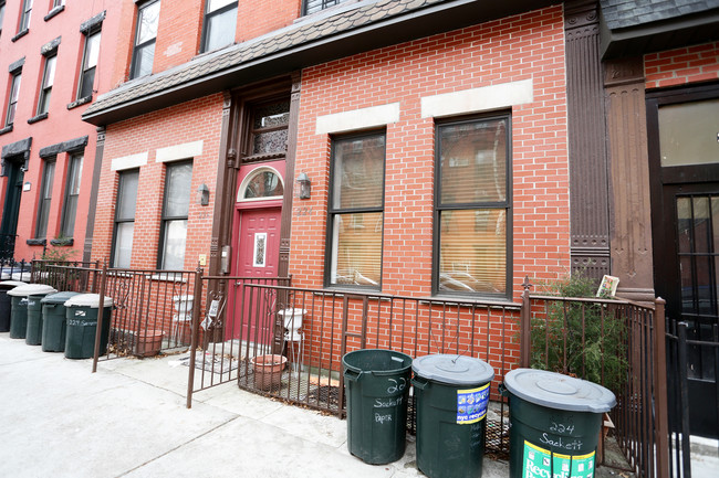 224 Sackett St in Brooklyn, NY - Building Photo - Building Photo