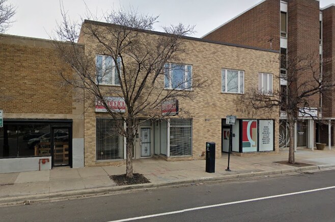 6840 W North Ave, Unit 2D in Chicago, IL - Foto de edificio
