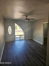 1325 E Vista Ave in Phoenix, AZ - Building Photo - Building Photo