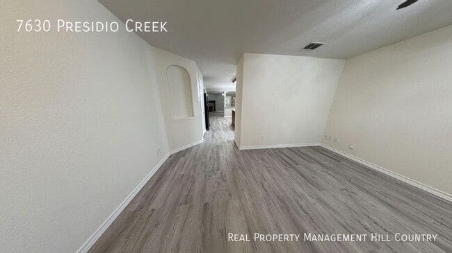 7630 Presidio Creek in Boerne, TX - Building Photo - Building Photo