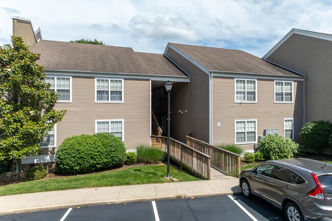 Lansdowne Heights Condominium Homes in Lexington, KY - Building Photo - Building Photo