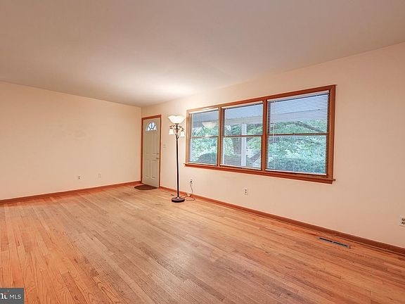 618 Kalorama Rd in Sykesville, MD - Building Photo - Building Photo