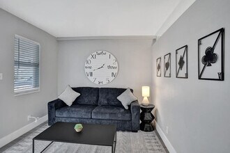 50 Davie Blvd in Fort Lauderdale, FL - Building Photo - Building Photo
