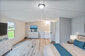 425 Eagle Way in Smiths Grove, KY - Building Photo - Building Photo