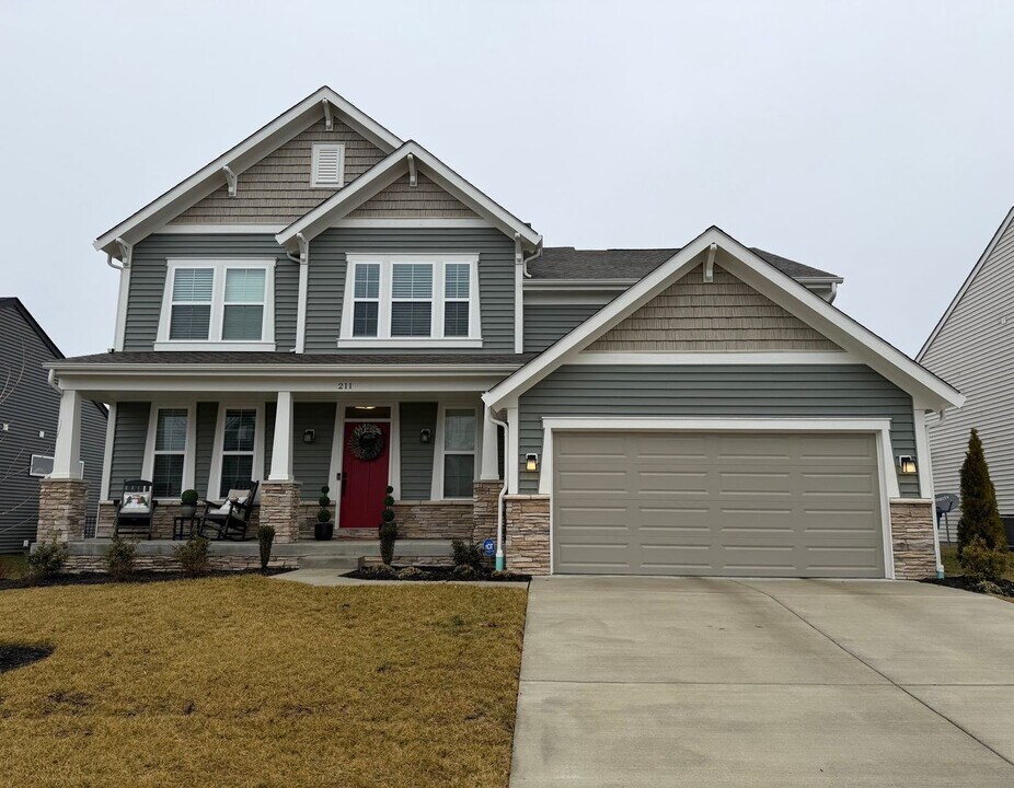 211 Education Wy in Shelbyville, KY - Building Photo