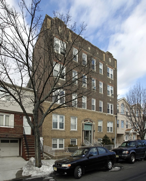 86 Charles St in Jersey City, NJ - Foto de edificio