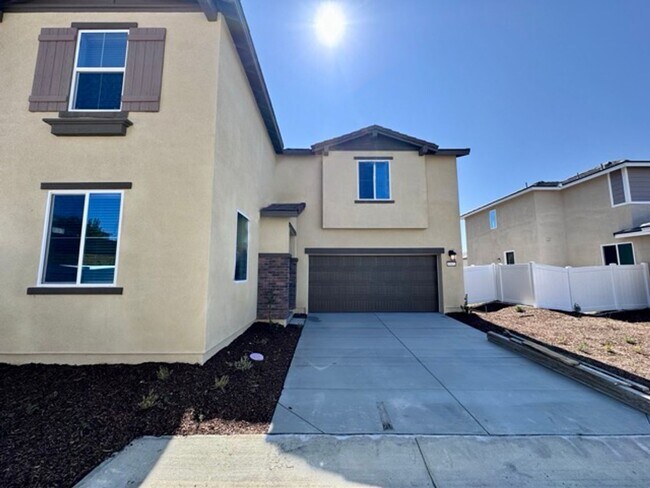 31632 Cobalite Dr in Winchester, CA - Building Photo - Building Photo