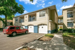 7210 Westpointe Blvd in Orlando, FL - Building Photo