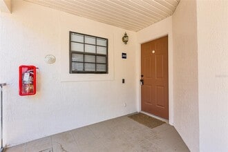 520 Via Verona Ln in Altamonte Springs, FL - Building Photo - Building Photo