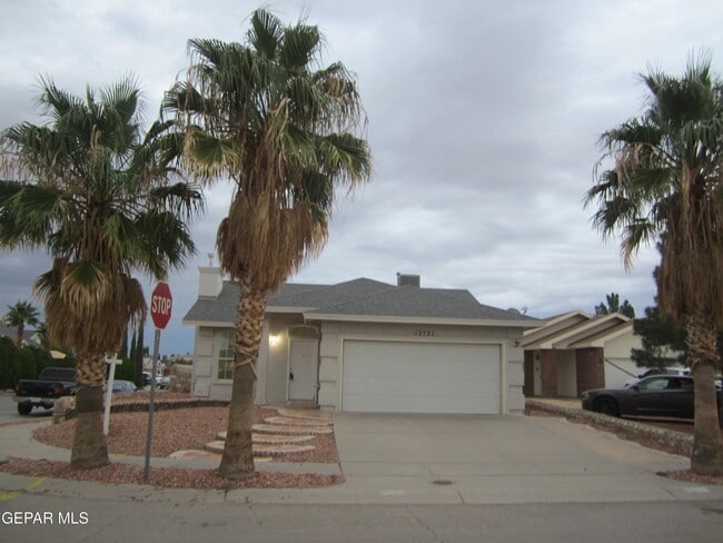 12521 Tierra Serena Dr in El Paso, TX - Foto de edificio - Building Photo
