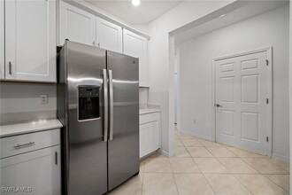 2878 Blossom Wy in Naples, FL - Building Photo - Building Photo