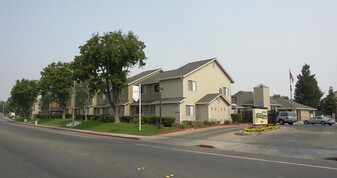 Riverstone Apartments in Antioch, CA - Building Photo