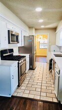 2315 Homeway Cir in Dallas, TX - Building Photo - Building Photo