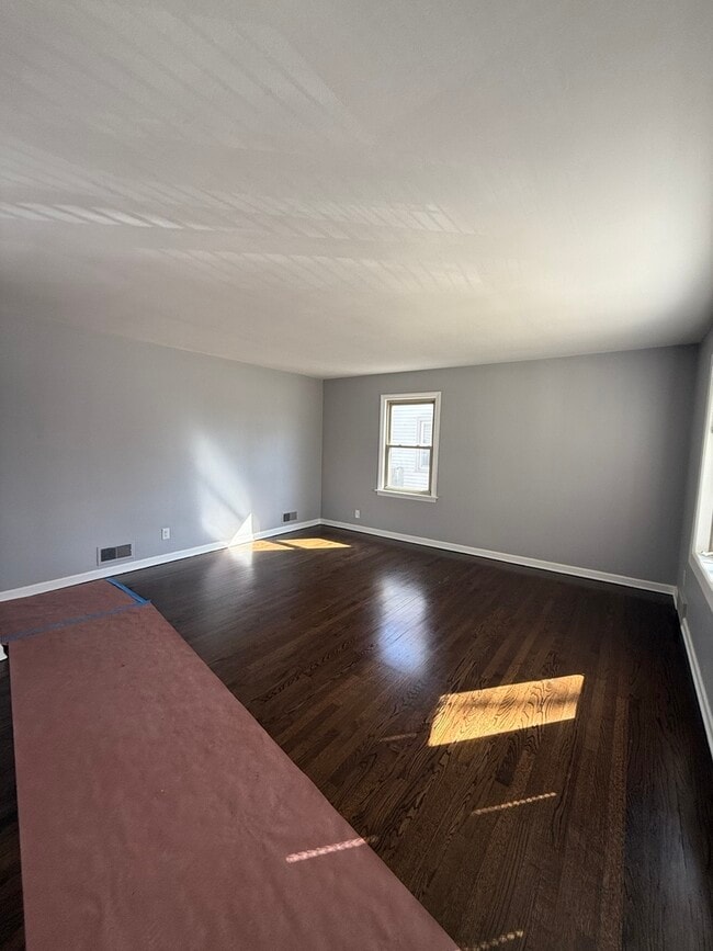 18343 Oakwood Ave in Lansing, IL - Building Photo - Building Photo