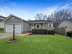 117 Charmar Way in Taylors, SC - Building Photo - Building Photo