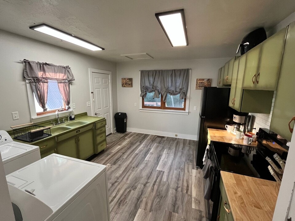 1223 Fulton St in Rapid City, SD - Building Photo