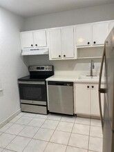 7305 W Atlantic Blvd, Unit 202 in Margate, FL - Building Photo - Building Photo