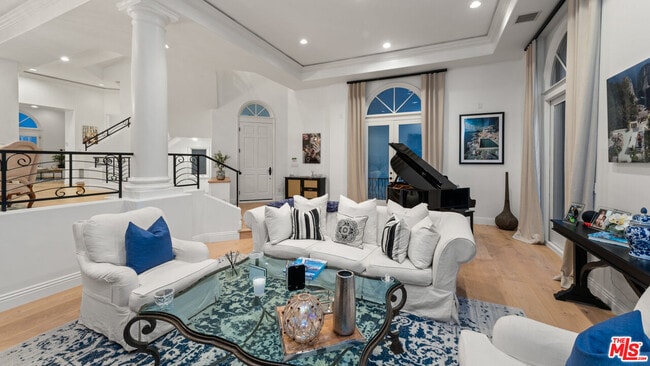 126 Westwind Mall in Marina Del Rey, CA - Building Photo - Building Photo