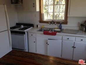 22844 Pacific Coast Hwy in Malibu, CA - Building Photo - Building Photo