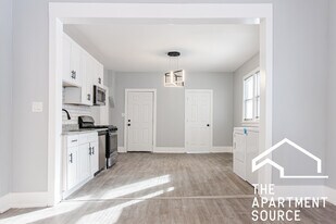 2659 W Homer St, Unit 1 in Chicago, IL - Building Photo