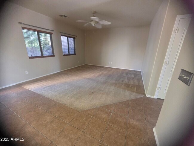 9209 W Lewis Ave in Phoenix, AZ - Building Photo - Building Photo