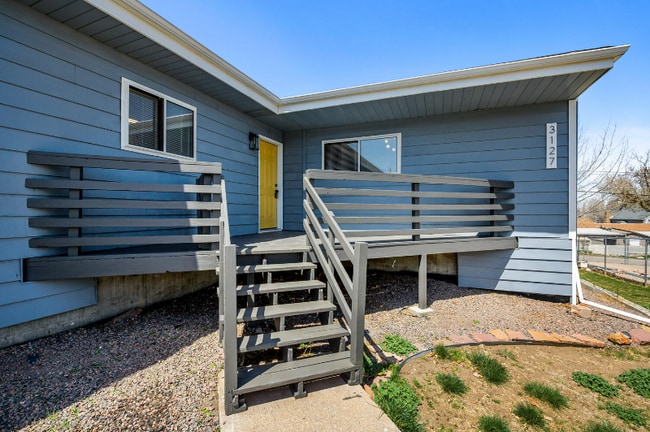 property at 3125 W Center Ave