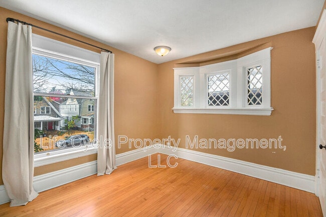 354 Richard Terrace SE in Grand Rapids, MI - Building Photo - Building Photo