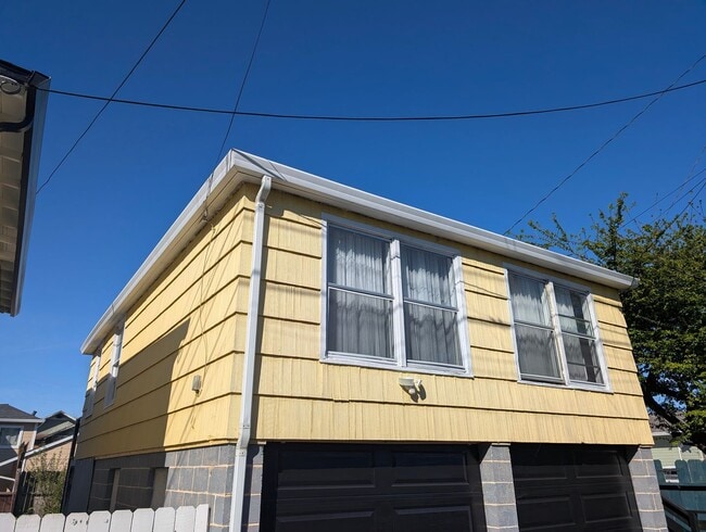 1716 Marin St in Vallejo, CA - Building Photo - Building Photo