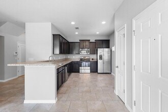 6562 S Goldenrod Rd in Orlando, FL - Building Photo - Building Photo