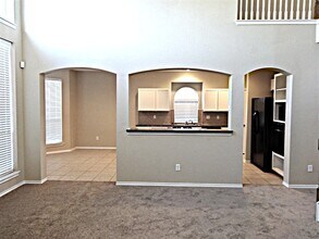 32 Lucas Ln in Fort Worth, TX - Building Photo - Building Photo