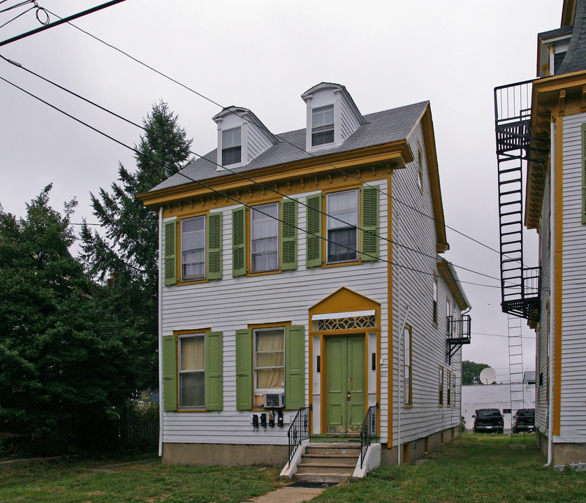 24 High St in Woodbury, NJ - Foto de edificio