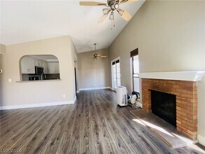 2812 Bluegill Way in Henderson, NV - Building Photo - Building Photo