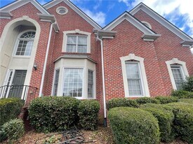 555 Vinings Springs Dr SE in Mableton, GA - Building Photo