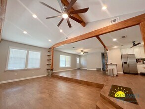 205 Ajax Dr NW in Fort Walton Beach, FL - Building Photo - Building Photo