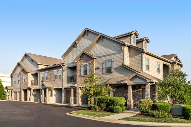 Adara Overland Park in Overland Park, KS - Building Photo - Building Photo