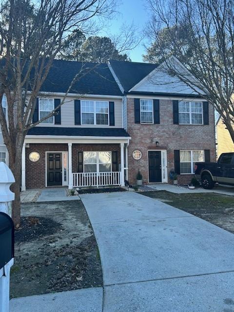 7093 Brookview Way in Riverdale, GA - Building Photo