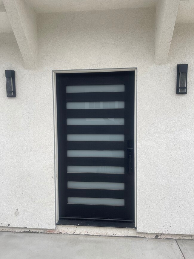 property at 10863 Nettleton St