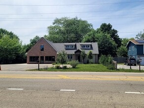 618 Barron Blvd in Grayslake, IL - Building Photo - Building Photo