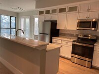 2727 Houston Ave photo'