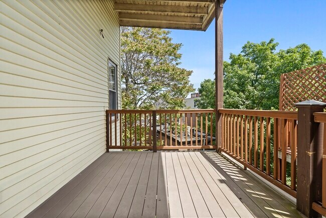 property at 194 Emerson St